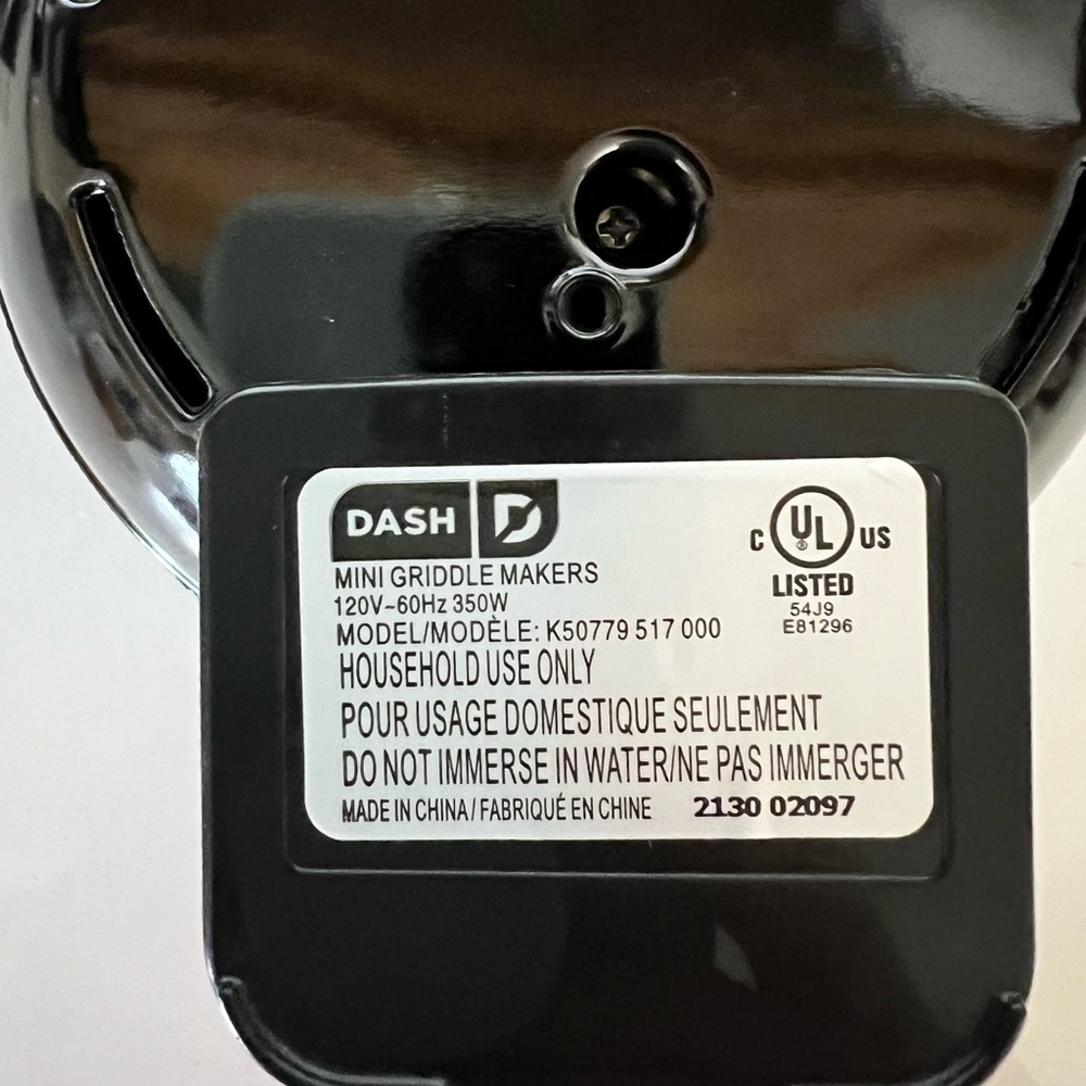 Dash Mini Maker Griddle - Picture 6 of 6